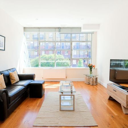 Lovely 2 Bed Flat In Canal Side Gated Development Londres Exterior foto