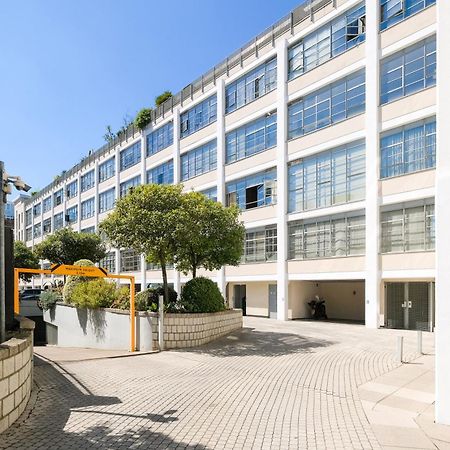 Lovely 2 Bed Flat In Canal Side Gated Development Londres Exterior foto