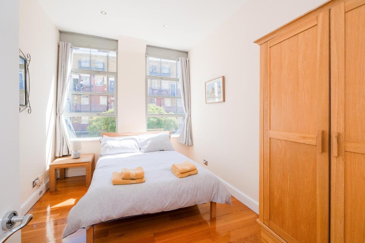 Lovely 2 Bed Flat In Canal Side Gated Development Londres Exterior foto